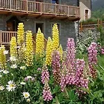 Maison Perriere - D'hotes & Jacuzzi