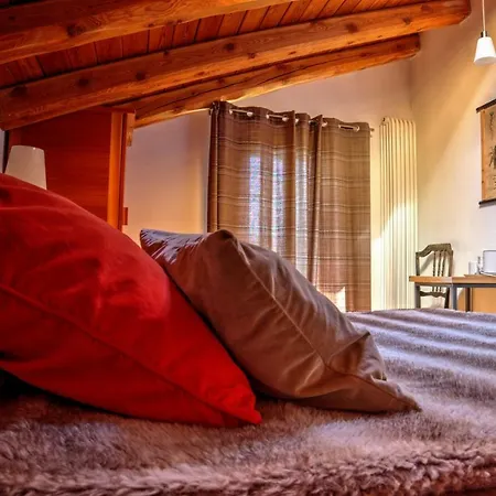 Maison Perriere - D'hotes & Jacuzzi فندق مبيت وإفطار 3*