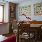 Panzió Maison Perriere - D'hotes & Jacuzzi