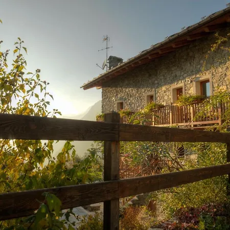 Oda ve Kahvaltı Maison Perriere - D'hotes & Jacuzzi