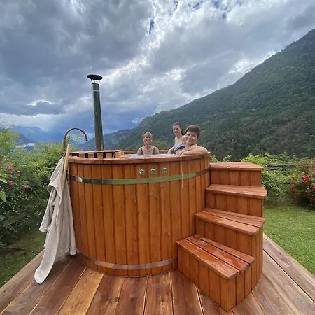 Maison Perriere - D'hotes & Jacuzzi 2*