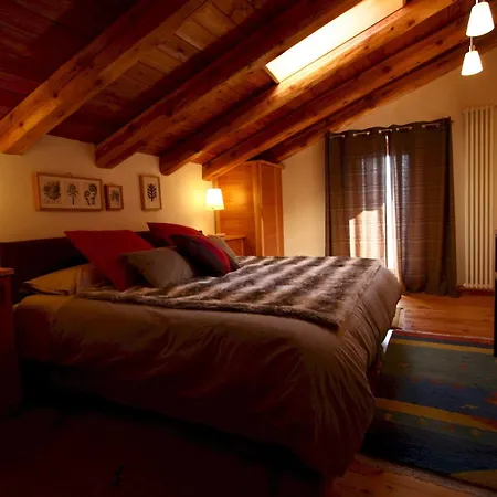 Oda ve Kahvaltı Maison Perriere - D'hotes & Jacuzzi